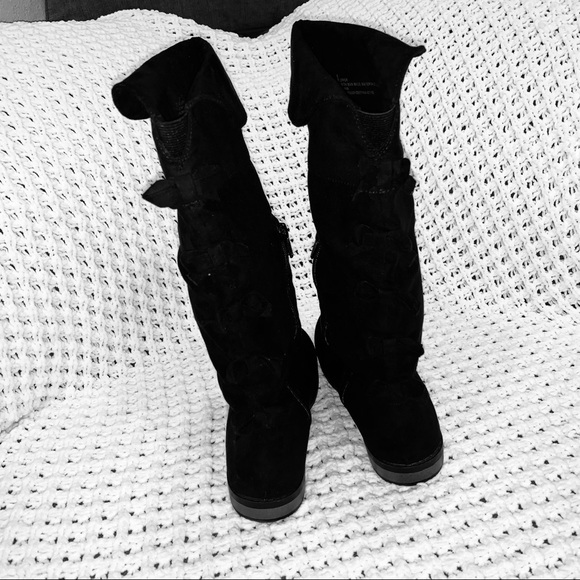 New | Cat & Jack | Boots | Black | 6 - Picture 5 of 8